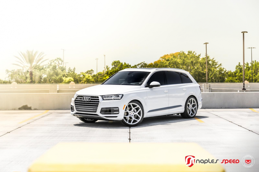 Audi Q7 | SQ7   CG205