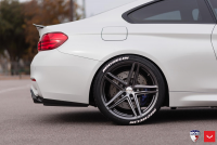   Vossen: BMW M4   Vossen VFS-5