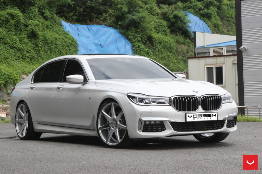 BMW 7 Series    CV7