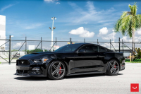   Vossen: Ford Mustang   Vossen CV5