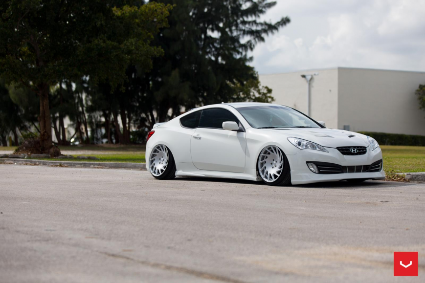Hyundai Genesis   VLE1