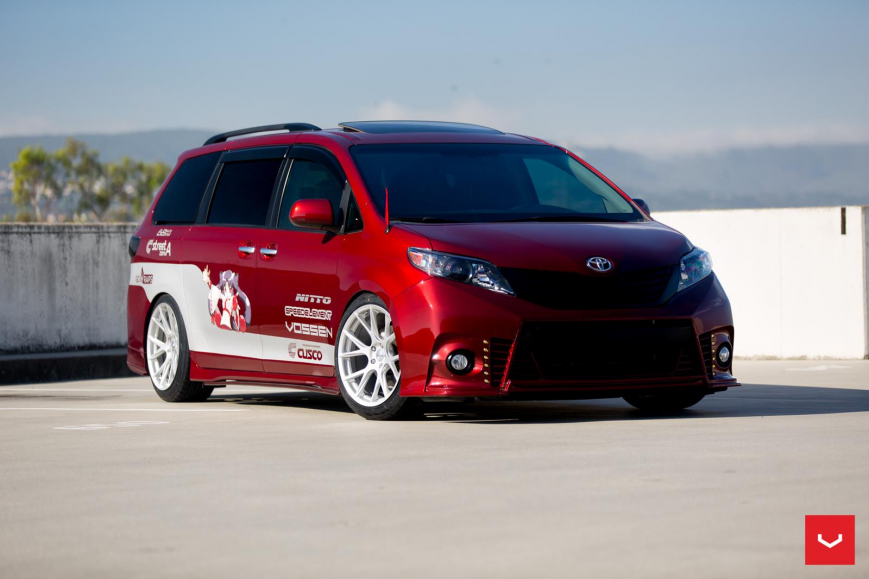 Toyota Sienna   VFS6