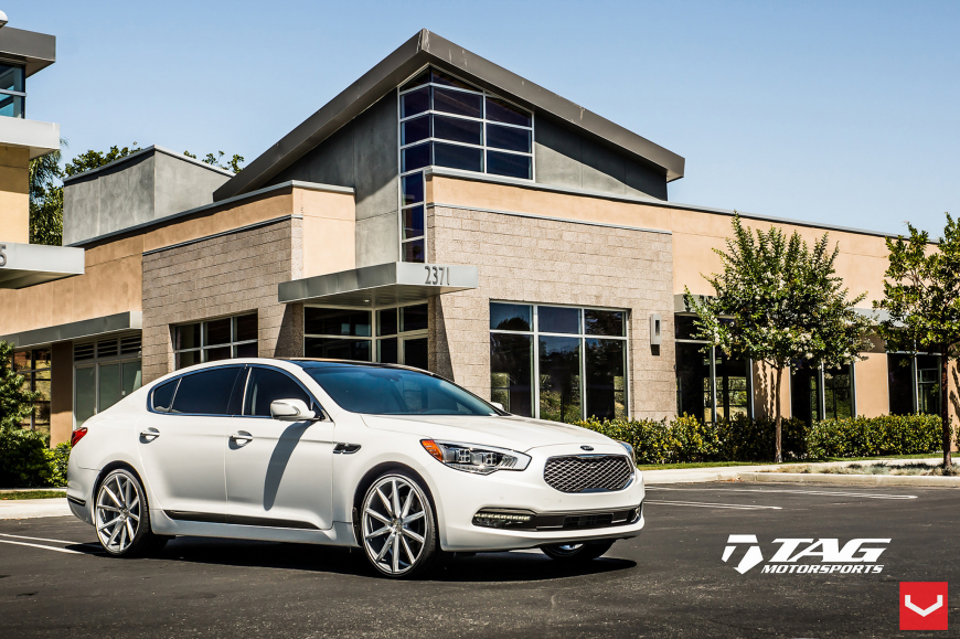 KIA K900   VFS1