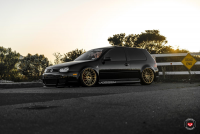   Vossen: VW Golf   Vossen VPS-305T